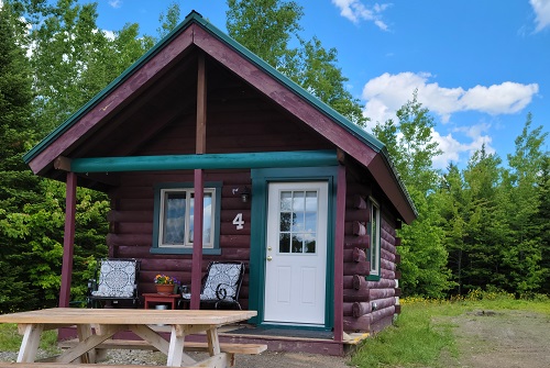 Maine log cabin rental