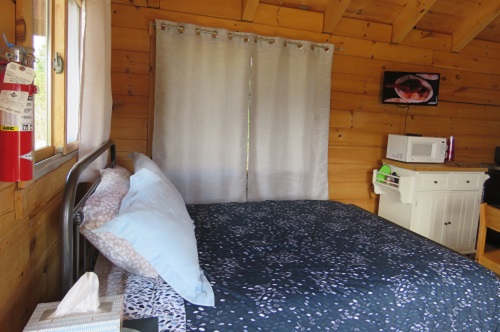 Maine log cabin rental