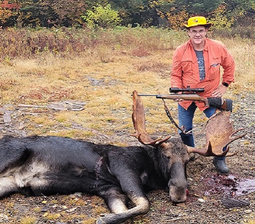 Maine Moose hunting Bull moose zone 10