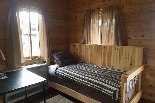 Maine log cabin rental